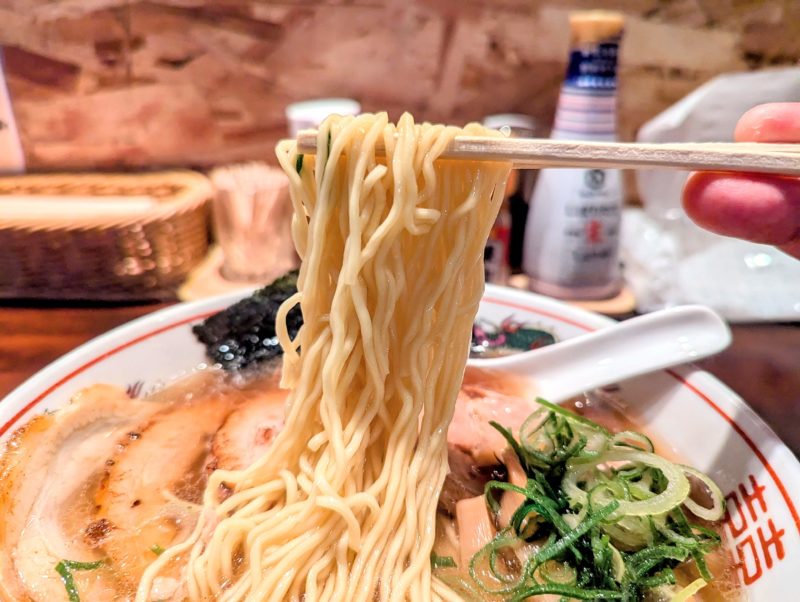 喜八屋磐田店の焼豚中華そばの麺