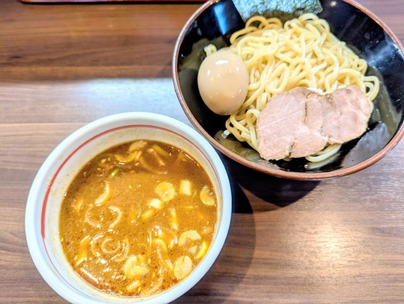 麺屋破天荒磐田本店の赤つけめん