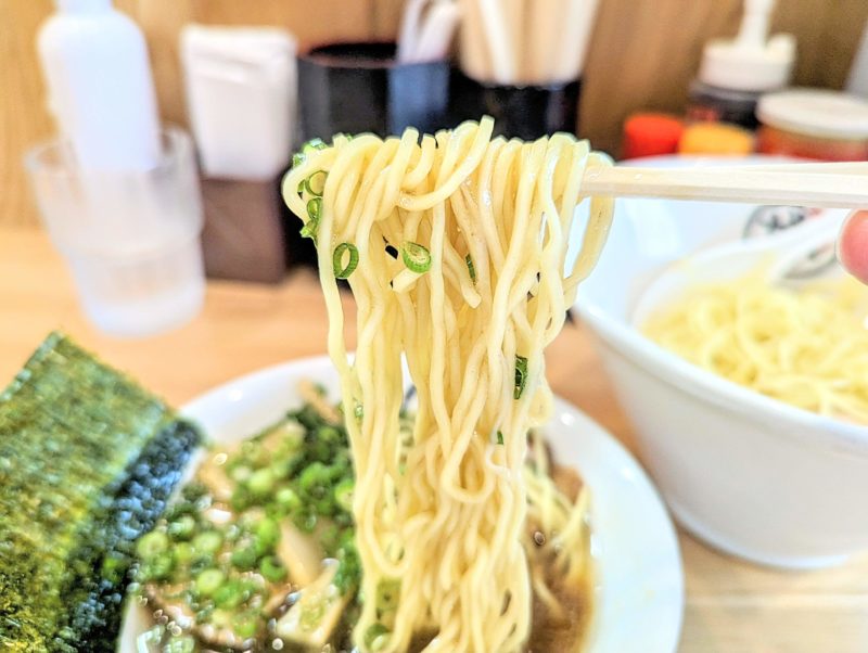 中華そば誠のつけ麺の麺リフト