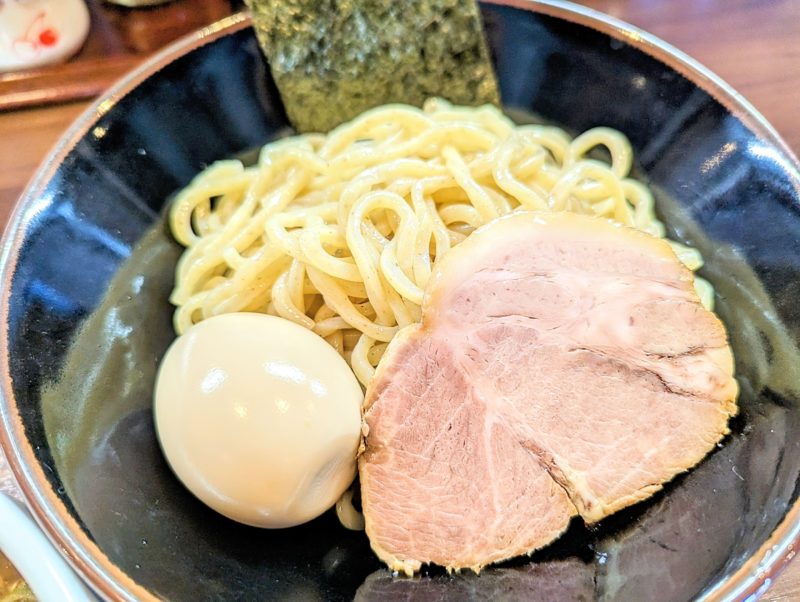 破天荒磐田の味玉つけめん塩の麺