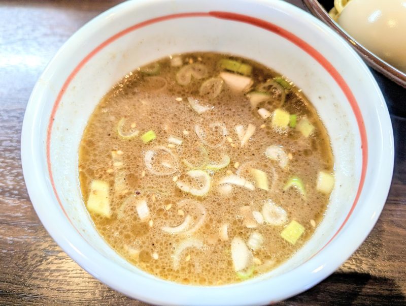 破天荒磐田の味玉つけめん塩スープ